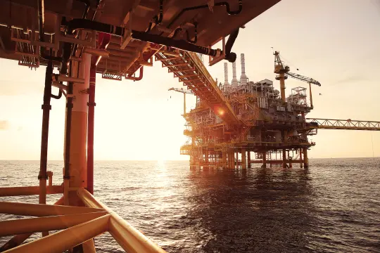Offshore Oil & Gas Platform Offshore Oil & Gas Platform